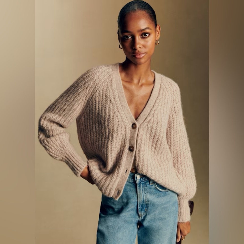 Sezane Basile cardigan in beige